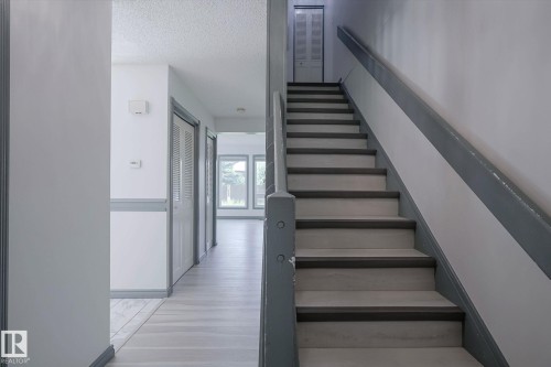 894 Millbourne Road E, Edmonton, AB 