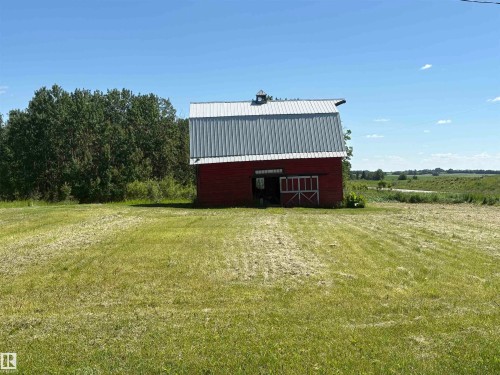10120 Hghway 28, Rural St. Paul County, AB 