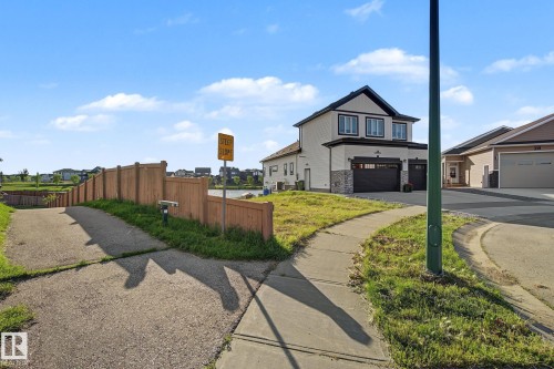 27 Lakeshore Cove, Beaumont, AB 