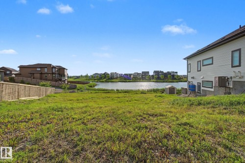 27 Lakeshore Cove, Beaumont, AB 