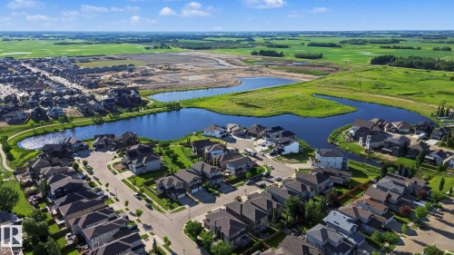 27 Lakeshore Cove, Beaumont, AB 