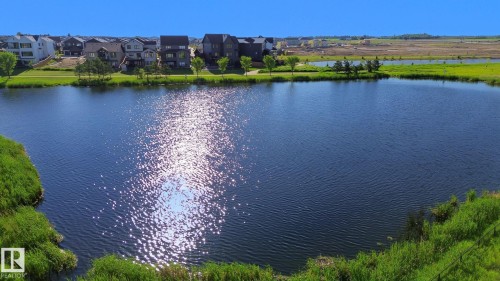 27 Lakeshore Cove, Beaumont, AB 