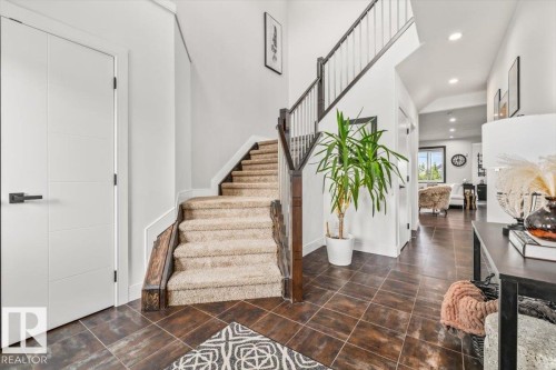 7613 Schmid Crescent, Edmonton, AB 