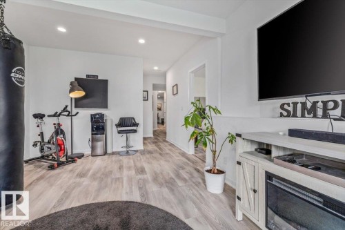 7613 Schmid Crescent, Edmonton, AB 