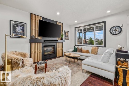 7613 Schmid Crescent, Edmonton, AB 