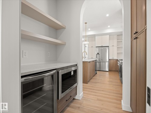 6303 109B Avenue, Edmonton, AB - Indoor Photo Showing Kitchen