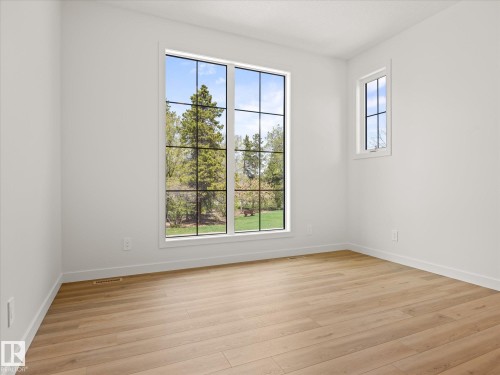 6303 109B Avenue, Edmonton, AB - Indoor Photo Showing Other Room