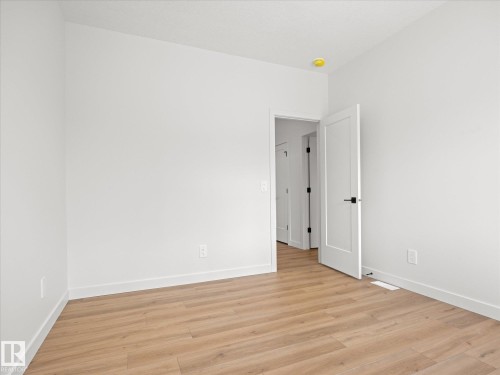 6303 109B Avenue, Edmonton, AB - Indoor Photo Showing Other Room