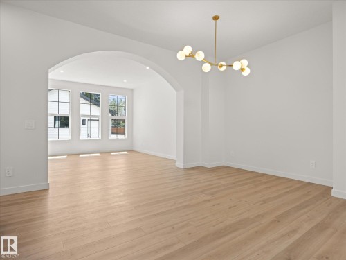 6303 109B Avenue, Edmonton, AB - Indoor Photo Showing Other Room