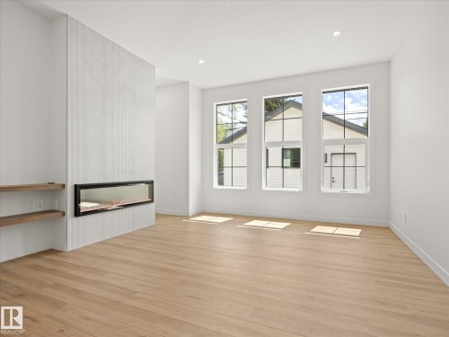 6303 109B Avenue, Edmonton, AB - Indoor Photo Showing Other Room
