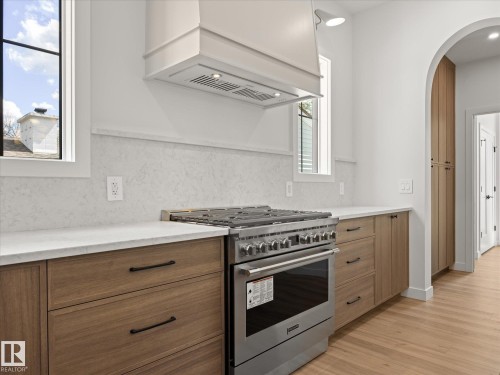 6303 109B Avenue, Edmonton, AB - Indoor Photo Showing Kitchen
