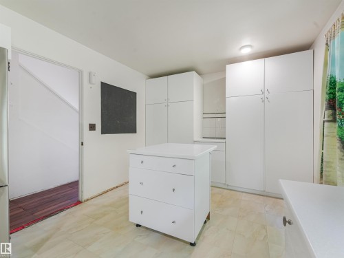 10904 100 Avenue, Fort Saskatchewan, AB - Indoor