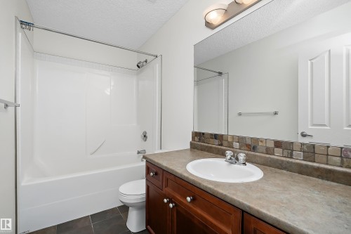 #5 100 Heron Point Cl, Rural Wetaskiwin County, AB - Indoor Photo Showing Bathroom