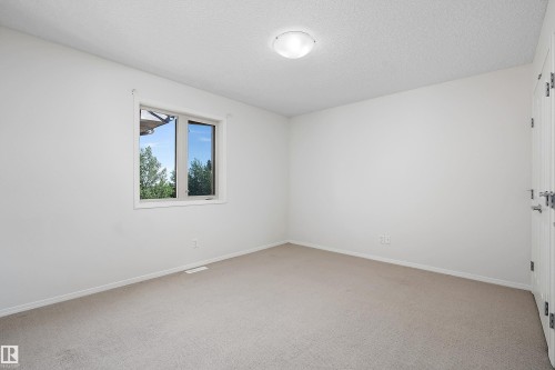 #5 100 Heron Point Cl, Rural Wetaskiwin County, AB - Indoor Photo Showing Other Room