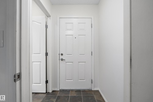 #5 100 Heron Point Cl, Rural Wetaskiwin County, AB - Indoor Photo Showing Other Room