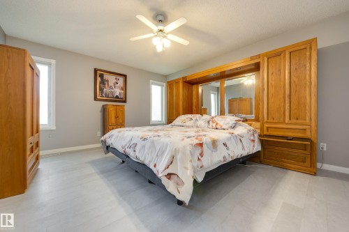 4335 47 Street, Edmonton, AB - Indoor Photo Showing Bedroom