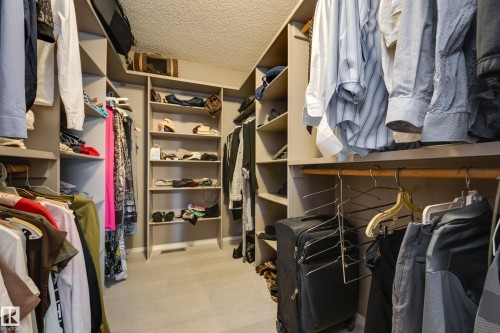 4335 47 Street, Edmonton, AB - Indoor With Storage