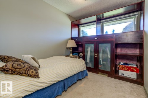 14412 85 Ave, Edmonton, AB 