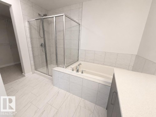 15 Sturtz Place, Leduc, AB 