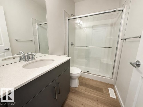 15 Sturtz Place, Leduc, AB 