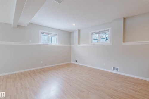 1641 Forbes Way, Edmonton, AB - Indoor Photo Showing Other Room