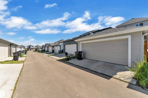 Rear alley access providing individual garage entry - 2246 54 Street, Edmonton, AB 