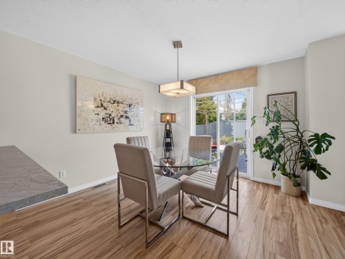 15926 132 Street, Edmonton, AB 