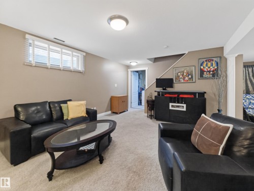 15926 132 Street, Edmonton, AB 