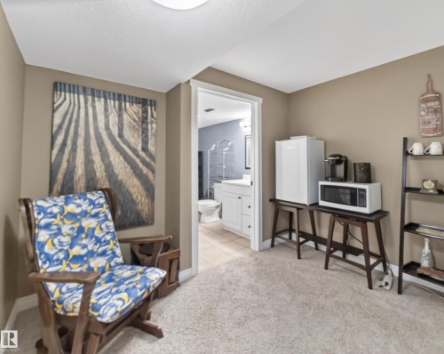 15926 132 Street, Edmonton, AB 