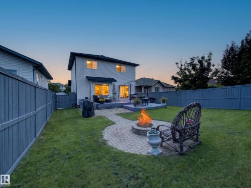 15926 132 Street, Edmonton, AB 