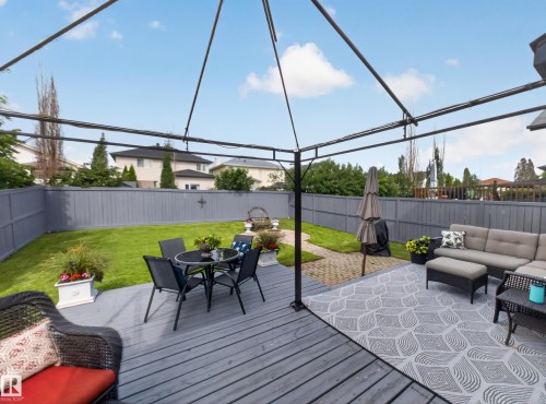 15926 132 Street, Edmonton, AB 