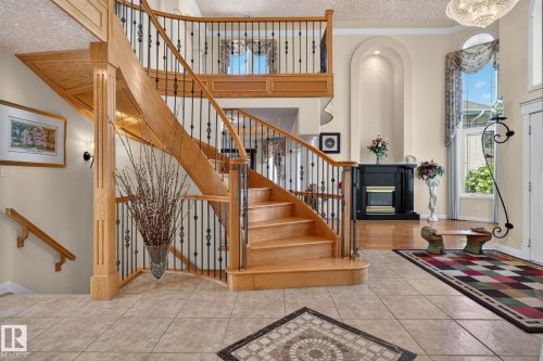 8839 158 Avenue, Edmonton, AB 