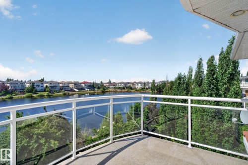 8839 158 Avenue, Edmonton, AB 