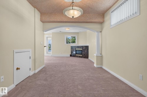 8839 158 Avenue, Edmonton, AB 