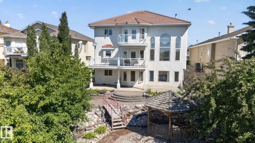 8839 158 Avenue, Edmonton, AB 