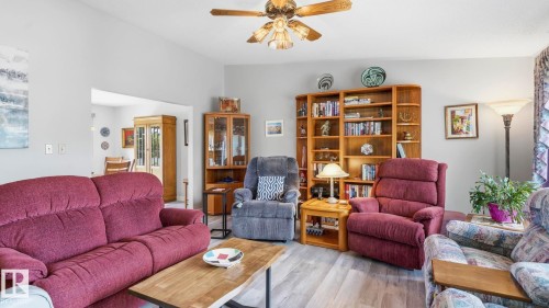 18315 86 Avenue, Edmonton, AB 