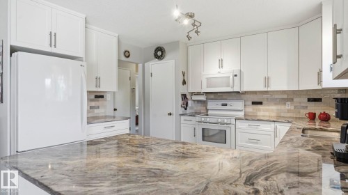 18315 86 Avenue, Edmonton, AB 