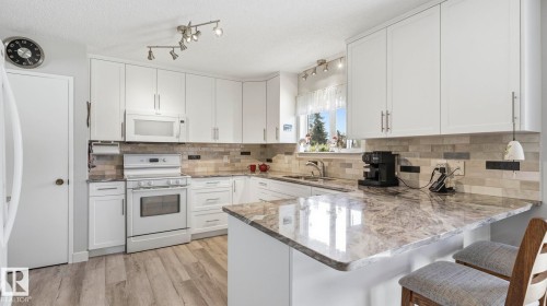 18315 86 Avenue, Edmonton, AB 