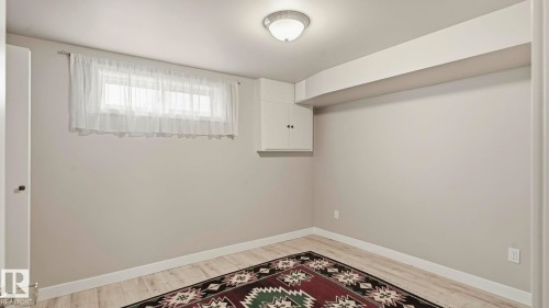 18315 86 Avenue, Edmonton, AB 