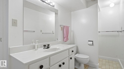 18315 86 Avenue, Edmonton, AB 