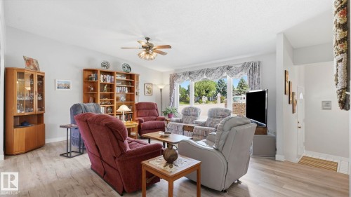 18315 86 Avenue, Edmonton, AB 