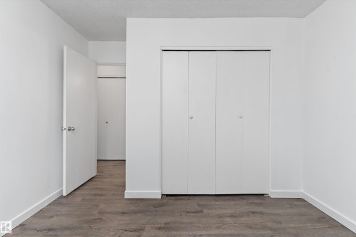 17406 76 Avenue, Edmonton, AB 