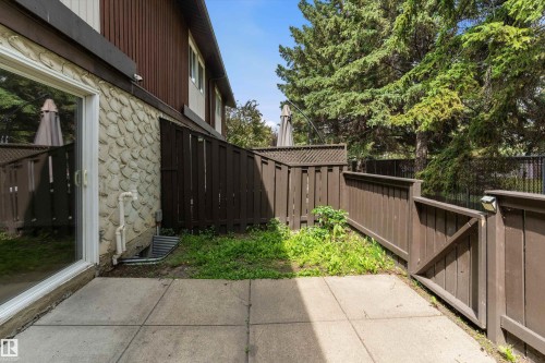 17406 76 Avenue, Edmonton, AB 