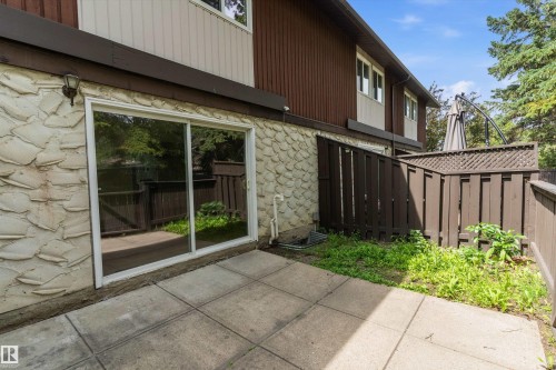 17406 76 Avenue, Edmonton, AB 
