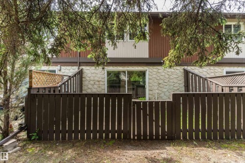 17406 76 Avenue, Edmonton, AB 
