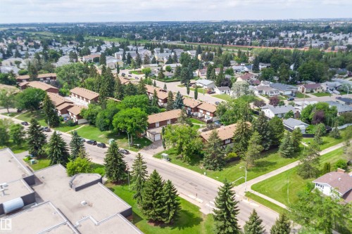 17406 76 Avenue, Edmonton, AB 