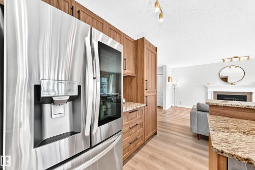 5009 Godson Court, Edmonton, AB 