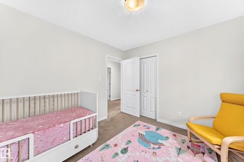 5009 Godson Court, Edmonton, AB 
