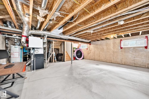 5009 Godson Court, Edmonton, AB 