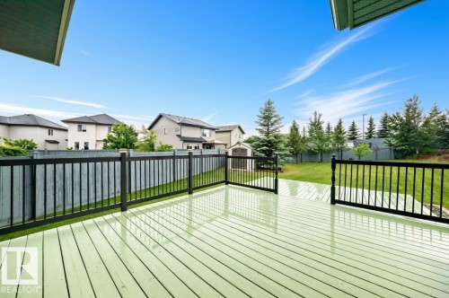 5009 Godson Court, Edmonton, AB 
